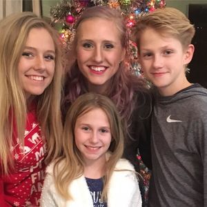 Meet your Posher, Dawn